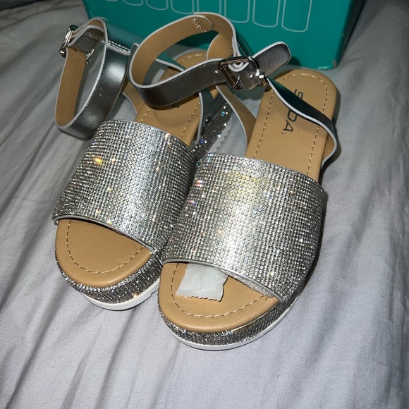 Rhinestone sparkly platform sandals - Picture 4 of 6